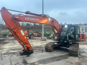 Hitachi ZX210LC-7 Excavator, 2022 - Plant and Industrial Equipment